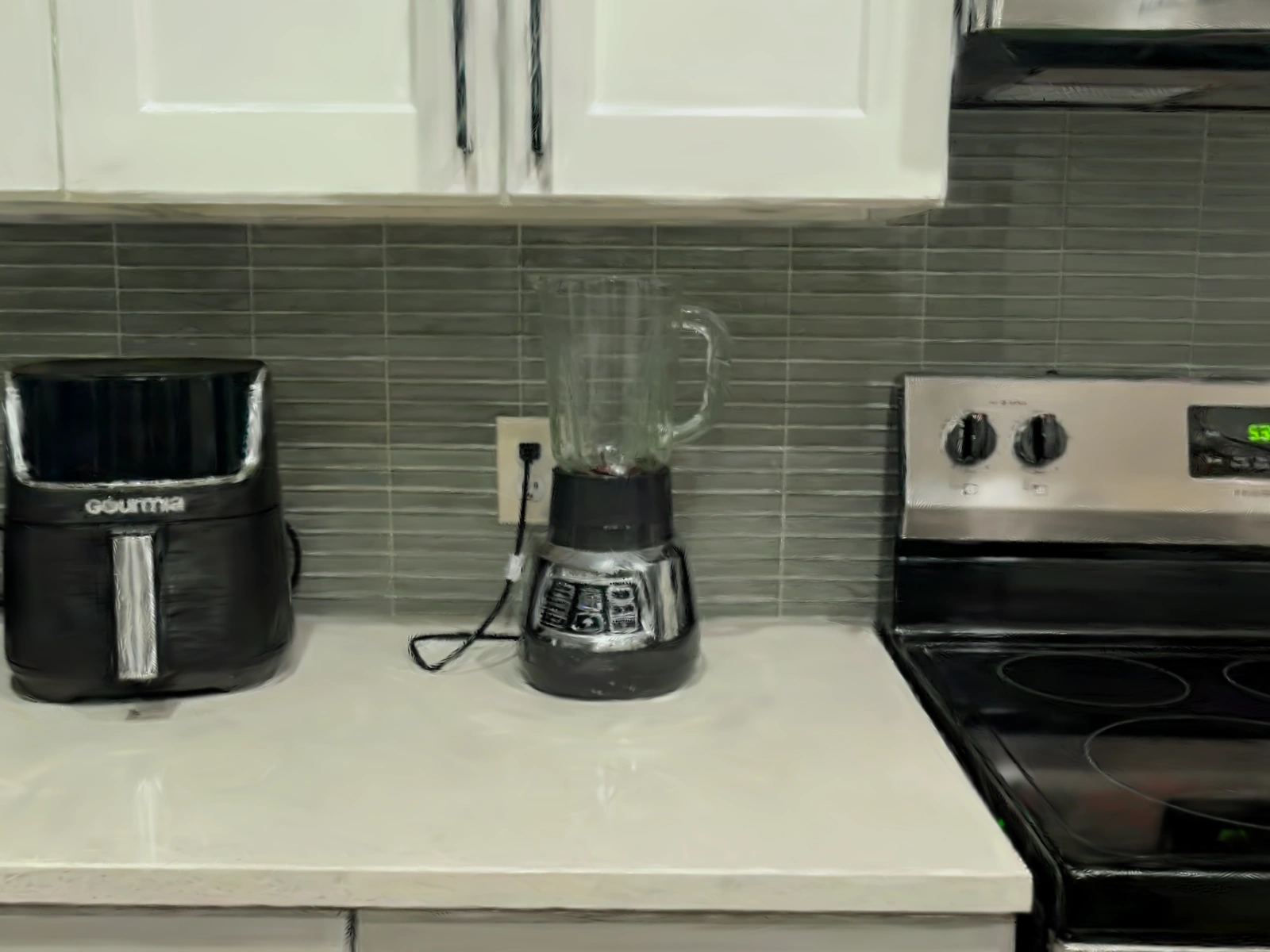 The blender on the counter in the original iPhone capture of kitchen 17-2, rendered from its 3D Gaussians